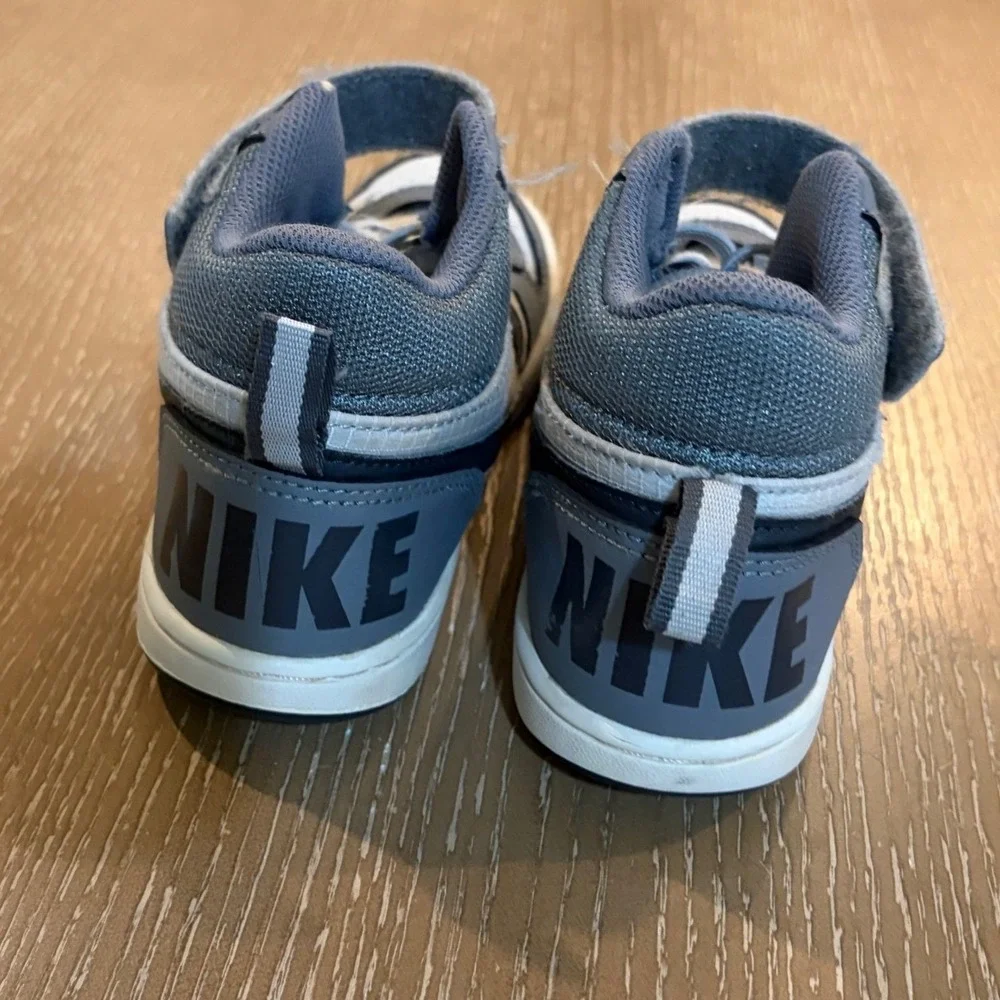 Nike Boys Court Borough Mid 870026-009 Gray White Lace-Up Sneaker Shoes Size 1Y